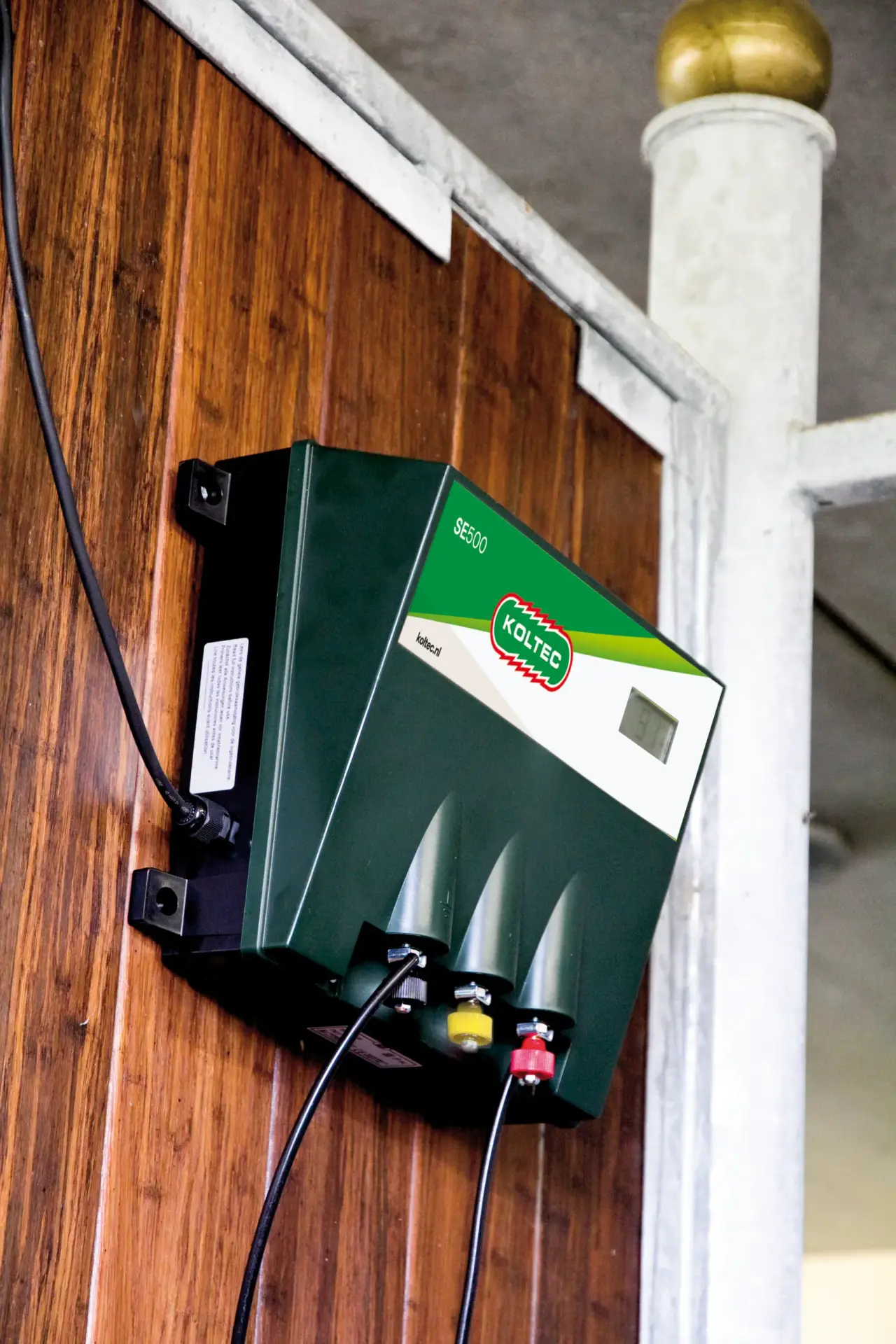 161 83040 koltec SE500 lichtnetapparaat(2)